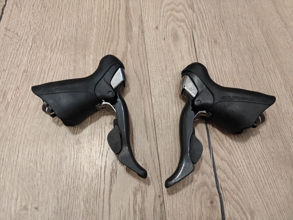 Klamkomanetki Shimano Dura Ace ST-7900