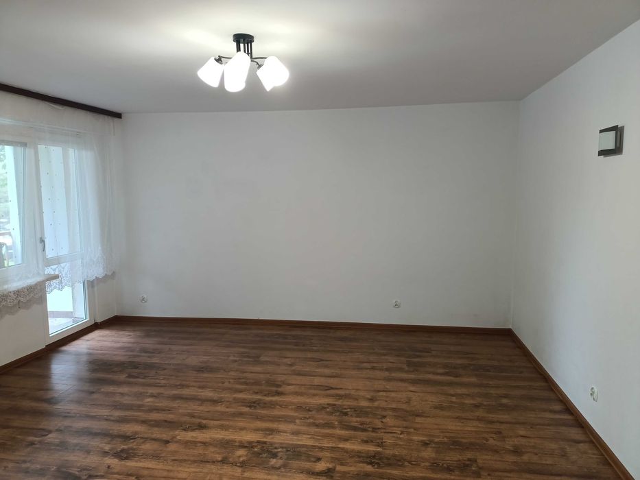 Wynajmę  mieszkanie  3-pokojowe  61 m2  Przemyśl  Kazanów