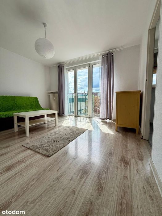 Kawalerka w samym Centrum / miejsce parkingowe za bramą