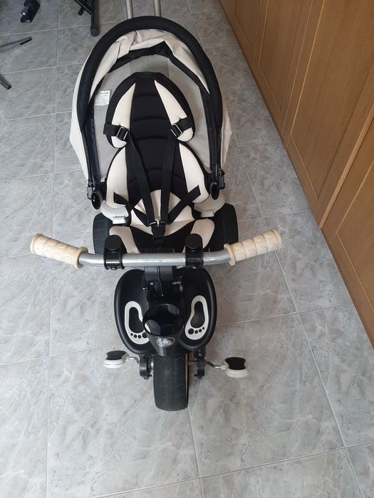 Carrinho de bebé