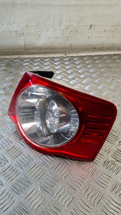Lampa Prawy Tył Vw Jetta