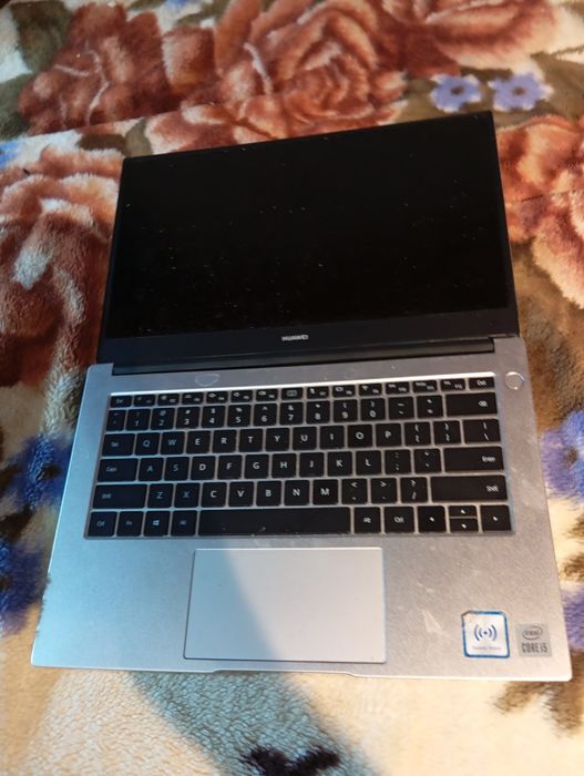 Huawei model NbB-WAH9Q