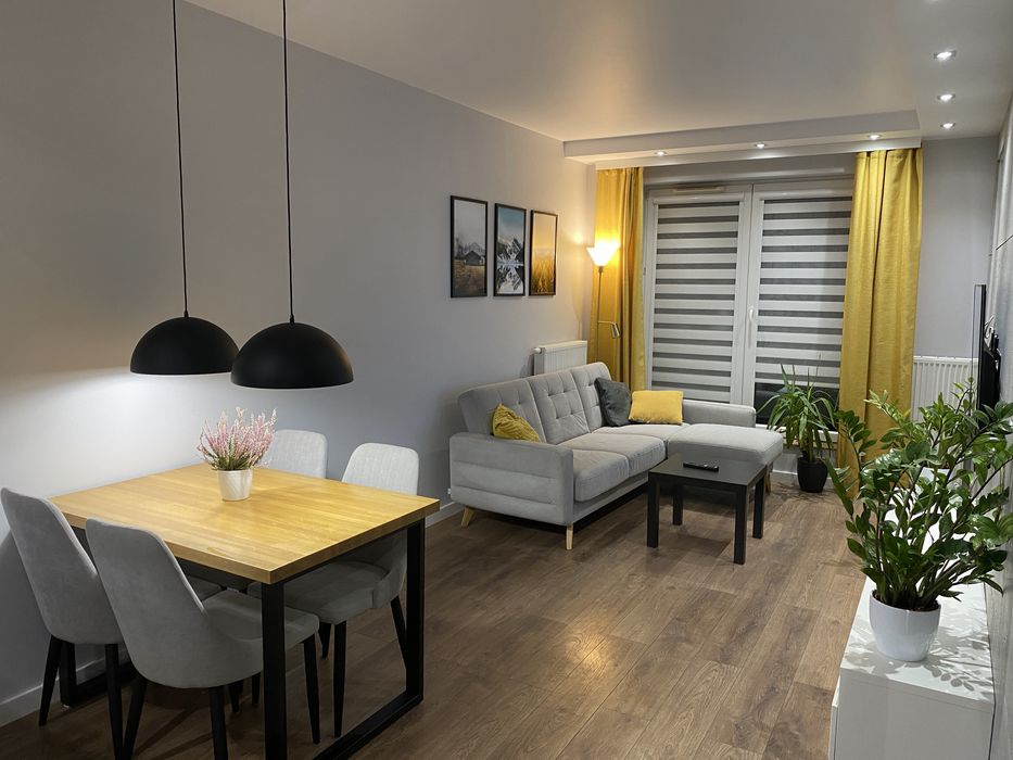 Przestronne 2 pokoje 45 m² | Ogrody Płaszów | balkon | garaż