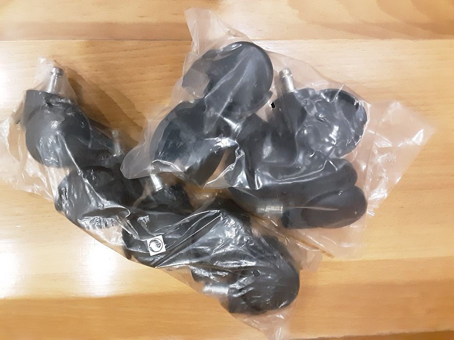 Rodas de cadeiras giratórias