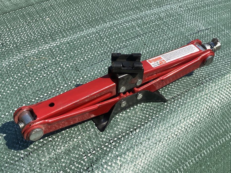 Домкрат. Днепр. центр