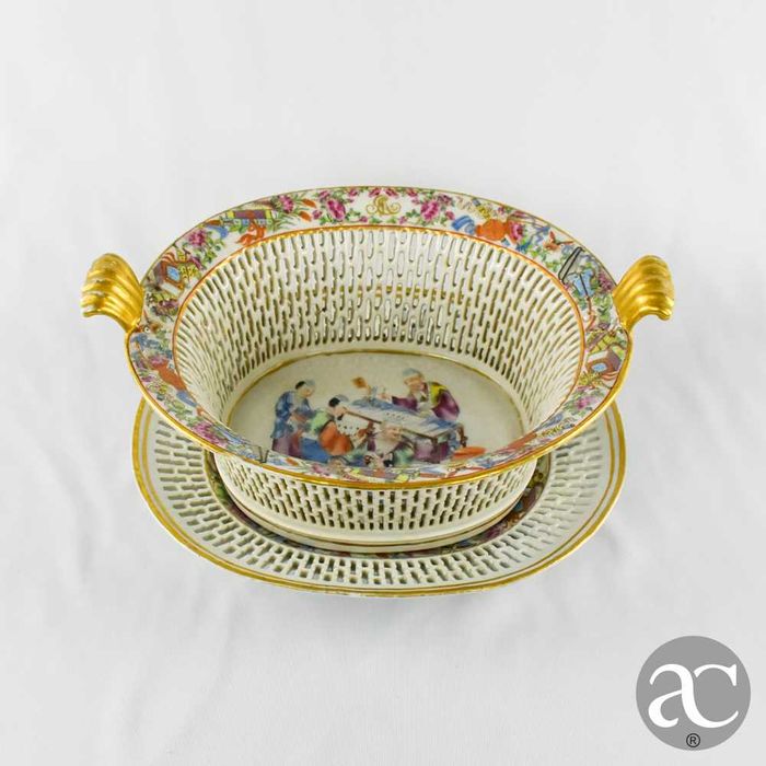 Cesto e travessa vazados porcelana China Período Xianfeng 1851 a 1861