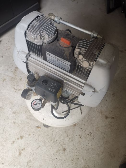 Mgf 24/10s genesi kompresor stomatologiczny sprężarka