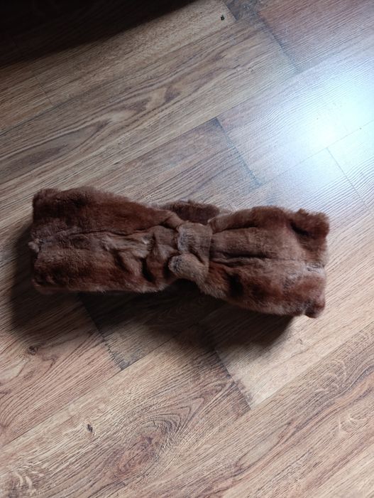 Opaska z naturalnego futra królika