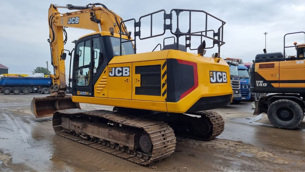 Продам экскаватор JCB 220 X LC , 2019 г.в