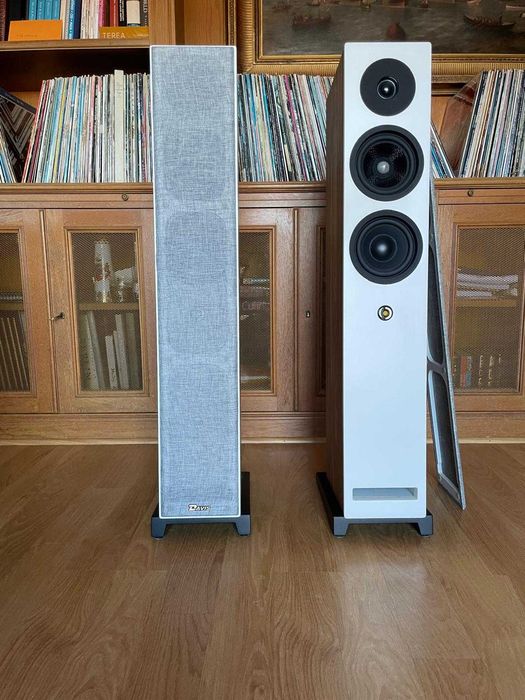 Colunas Davis Acoustics – som Hi‑Fi francês