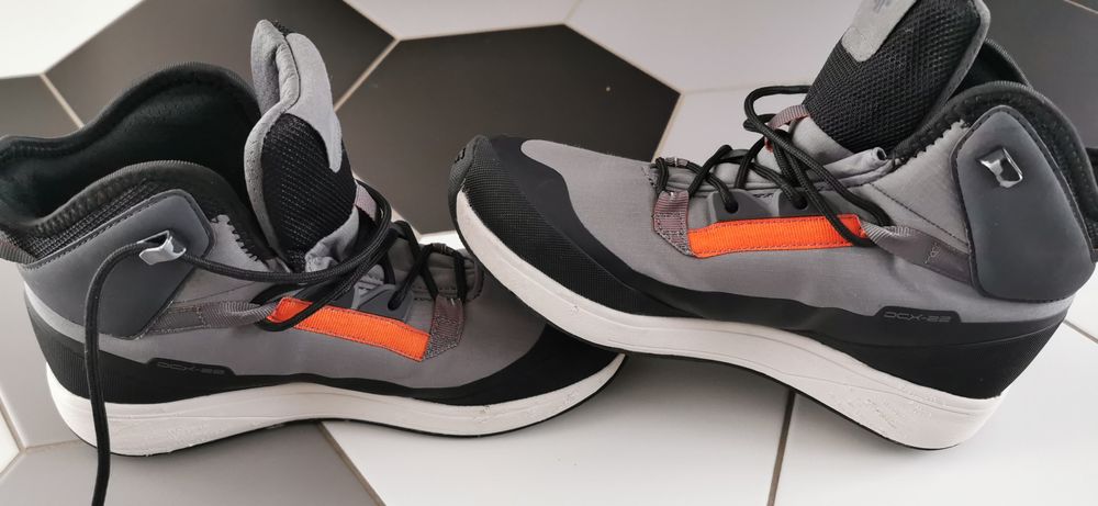 Buty zimowe 4f rozm 38