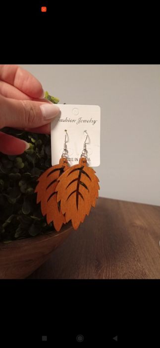 Drewniane kolczyki liście