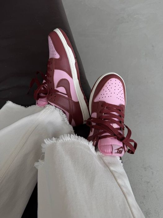 Nike Sb Dunk Low Bordo Rose