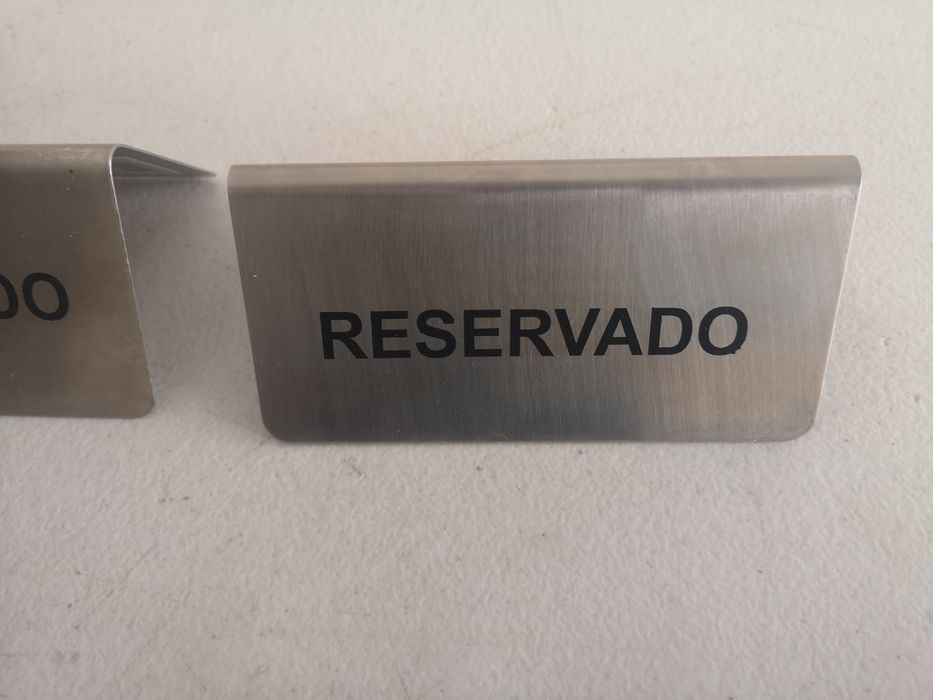 Suportes de mesa reservado bar restaurante