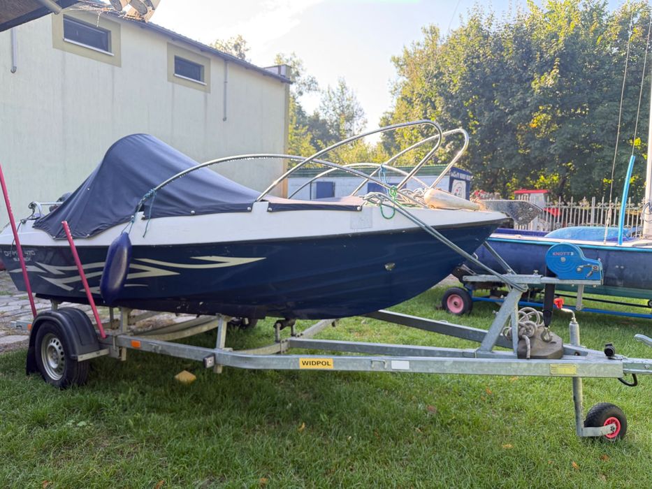 Motorówka Dar Mar 470, Evinrude 30, przyczepa