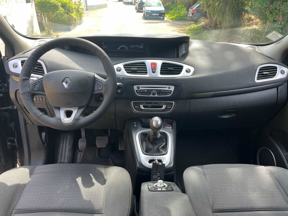 Renault Scenic 1.5 DCI Privilege