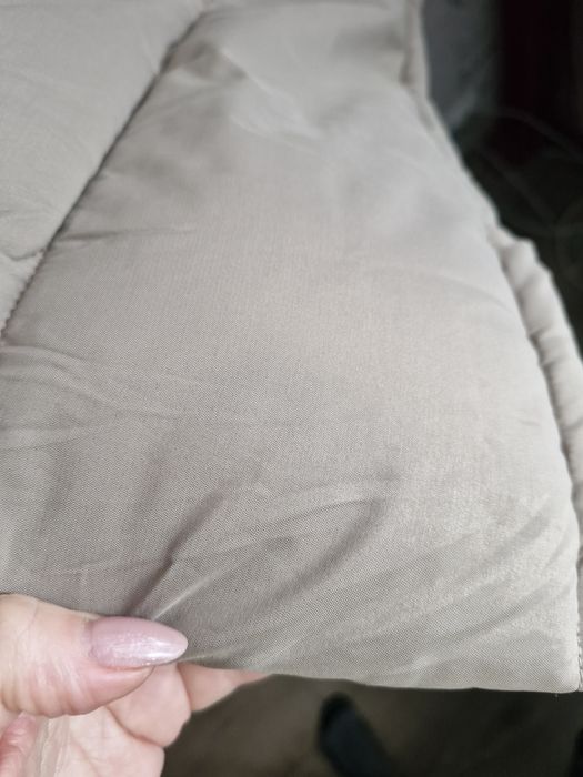 Пуховик р.Л новий