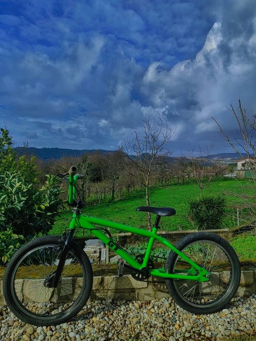 Vendo bmx  em bom estado
