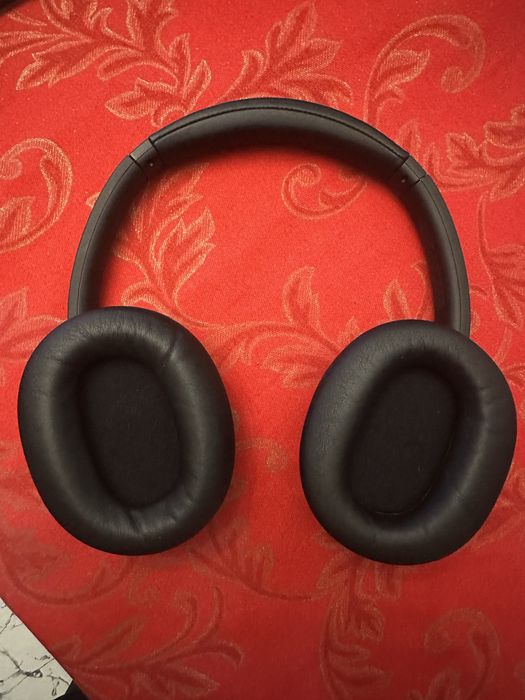 Auscultadores Noise Cancelling Bluetooth Sony WH-CH720NB - Preto