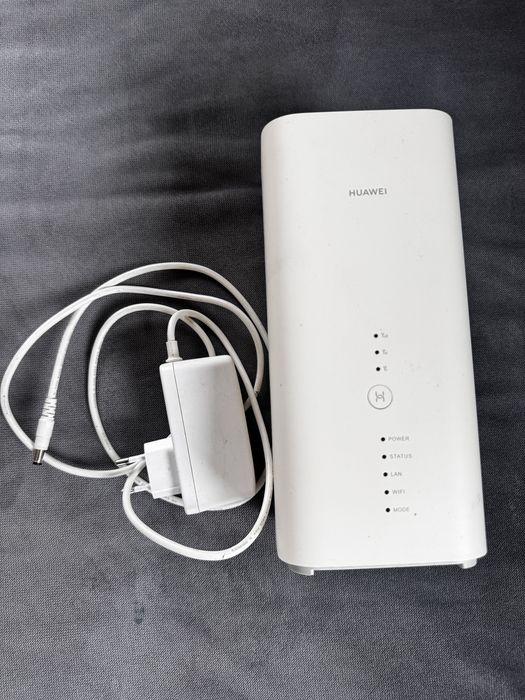 Router Huawei Model B818-263