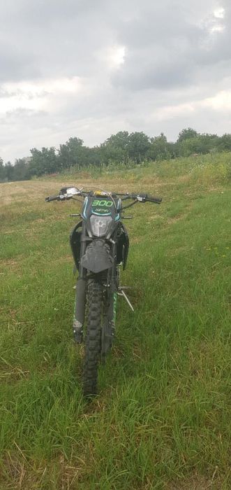 Продам кові адванс фрі райд