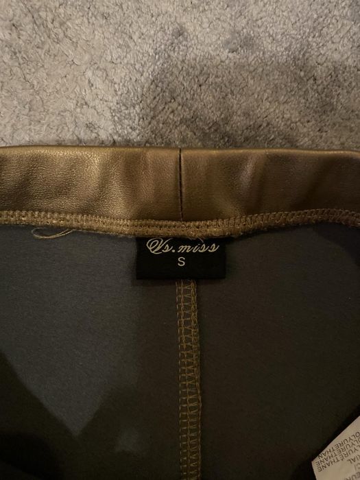 Шкіряні штани жіночі