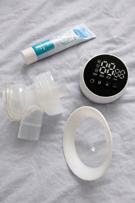 Електричний молоковідсмоктувач з LCD дисплеєм, 15 рівнів