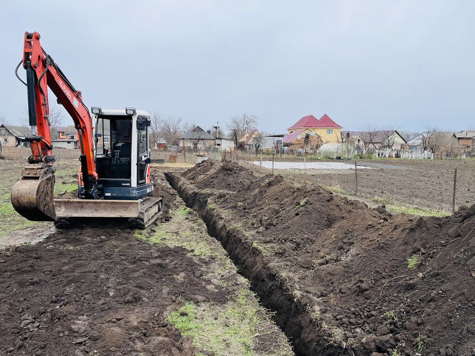 Послуги міні Ескаватора