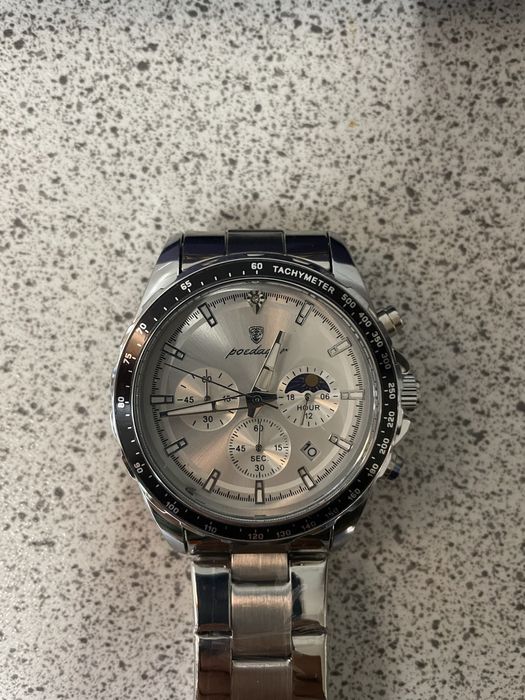 Relógio masculino  Poedagar com mostrador multifuncional.
