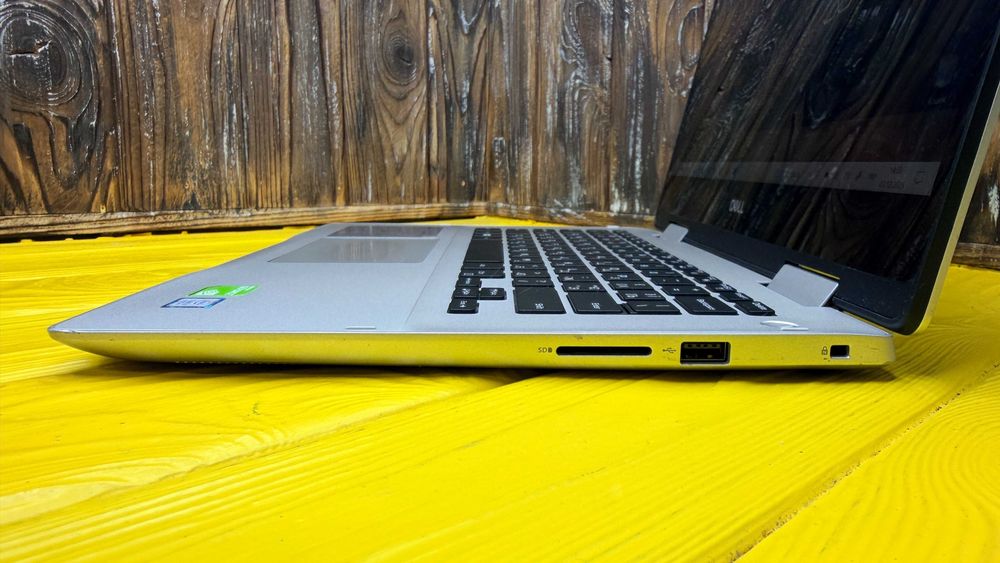 Офісний Ноутбук-Планшет 2в1 Dell Inspiron 14 5482 /GeForce MX130 2 GB