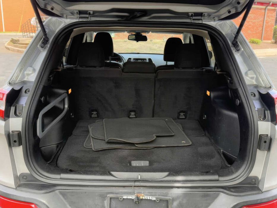 Jeep Cherokee      2015