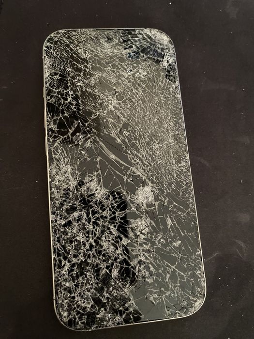 Iphone 16 Pro (На запчасти)