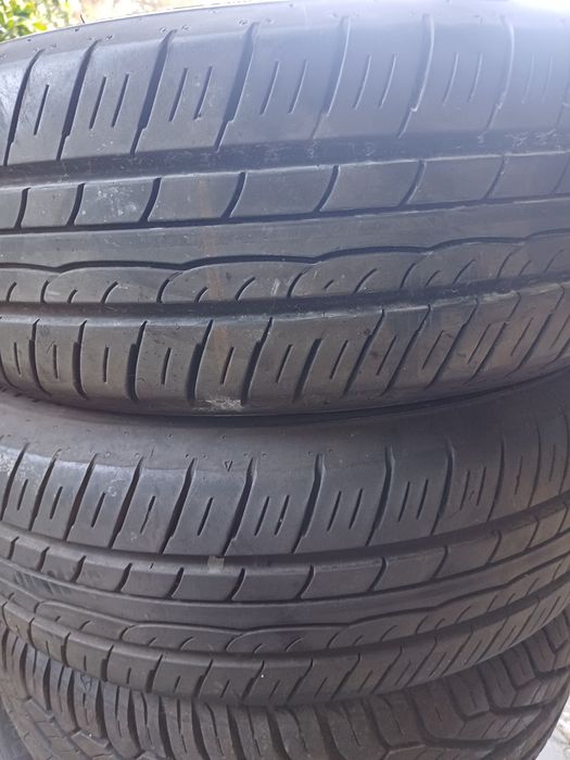 Pneus 175 65 r15