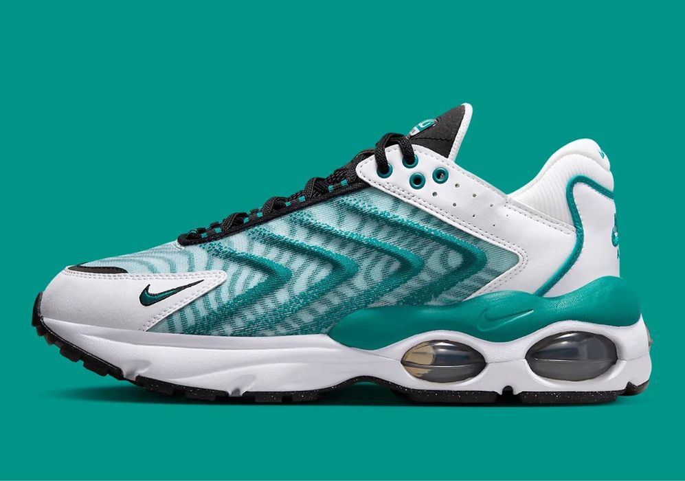 Кроссовки Nike AIR MAX TW / JORDAN MAXIN 200