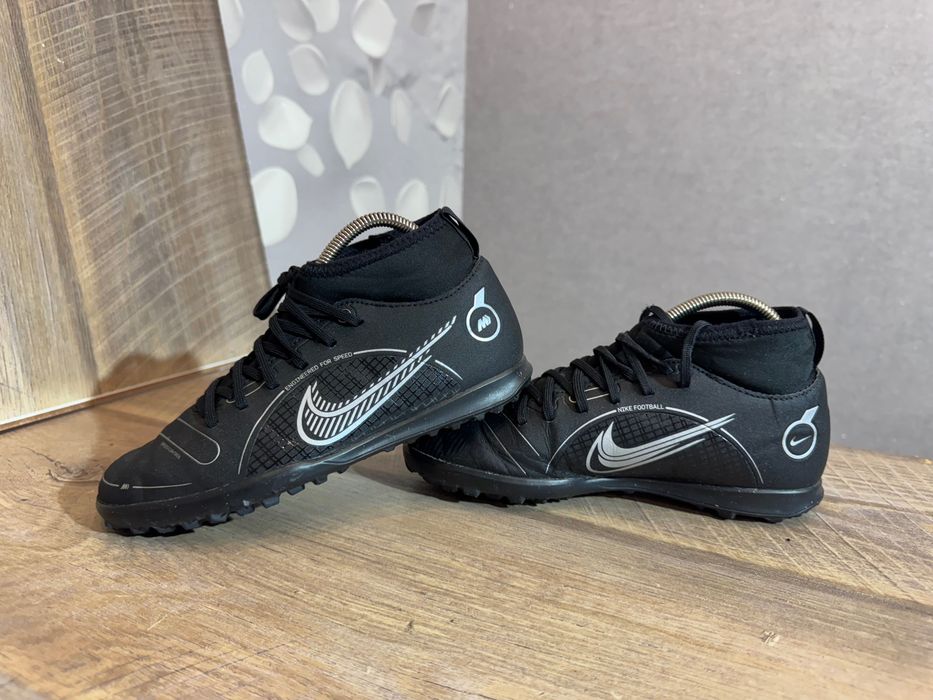 Сороконіжки Nike 34/21см