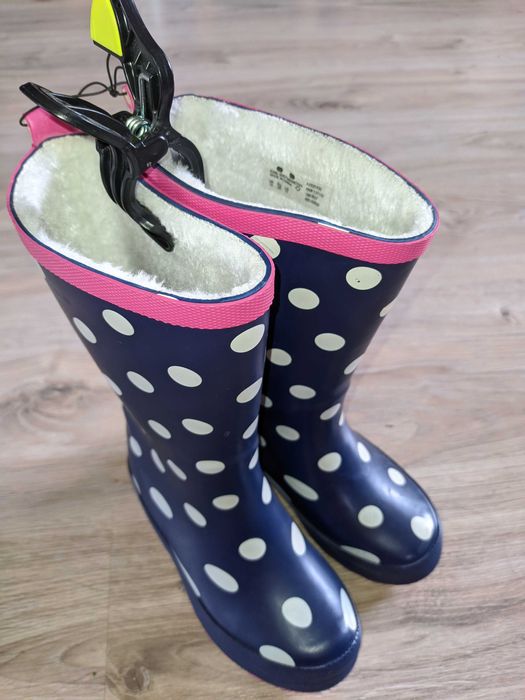 Nowe kalosze dla dziewczynki 28