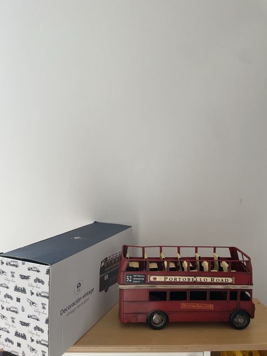 Autocarro decorativo