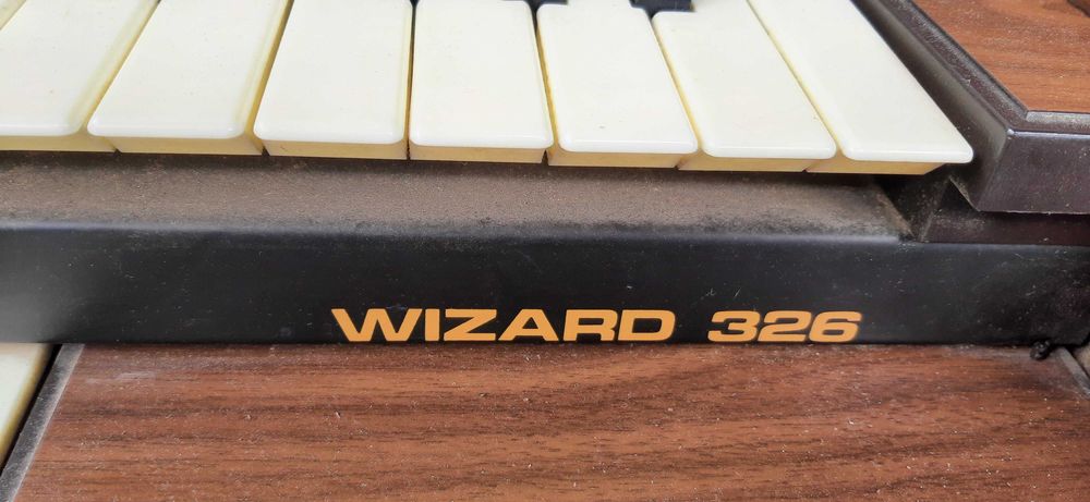 Organy  elektroniczne GEM WIZARD326