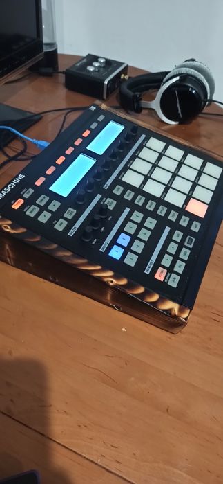Native instruments Maschine mk1