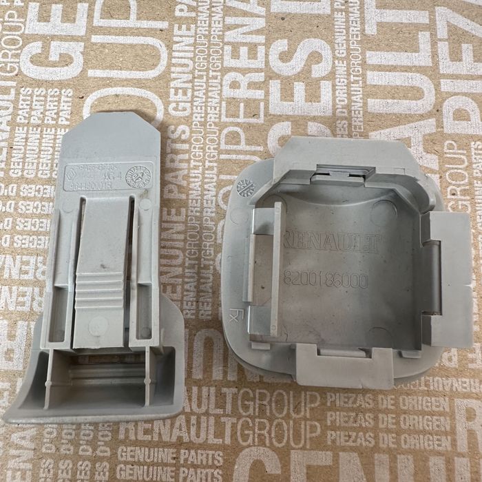 Заглушка фіксатор потолка Рено Меган 3 Лагуна 3 Сценік 3