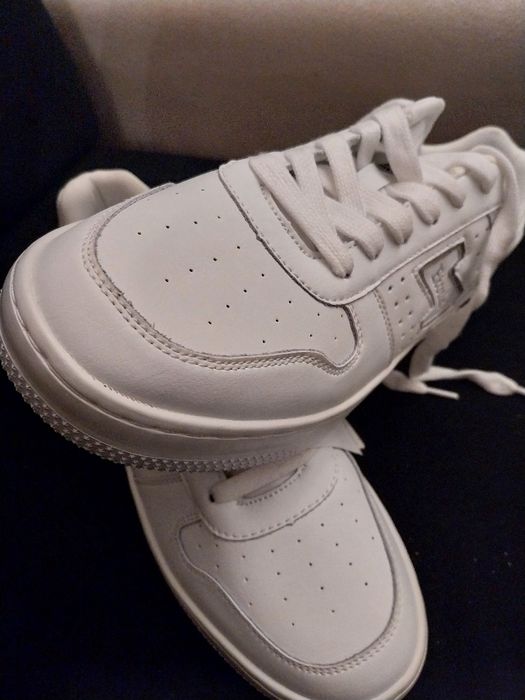 Skórzane buty sportowe Etonic
