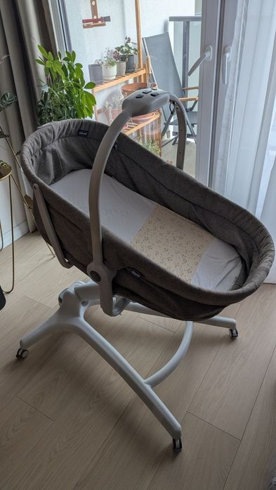 Chicco Hug baby 4w1