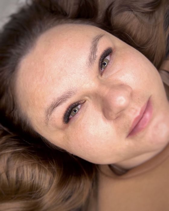 APLICAÇÃO DE PESTANAS