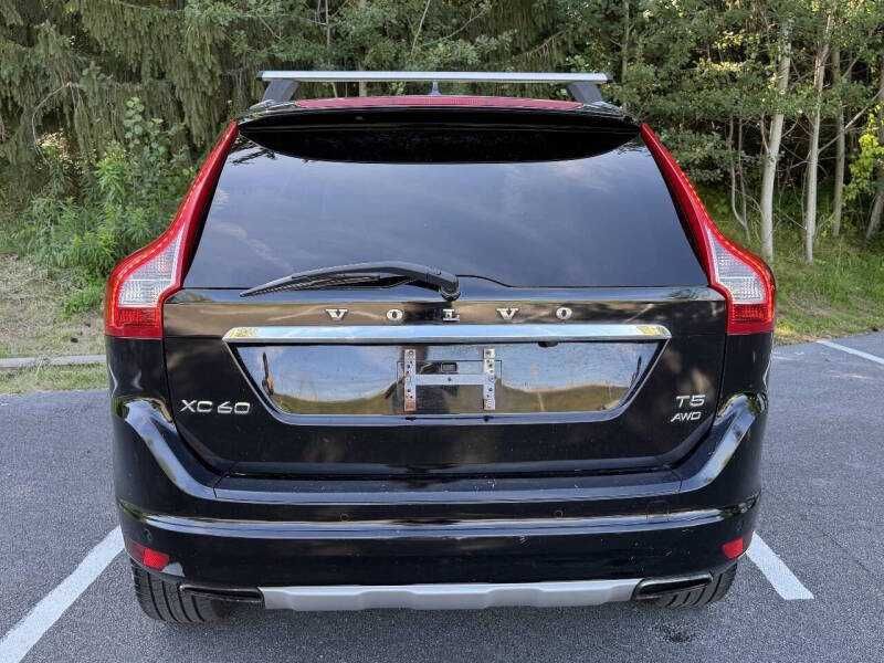 2016 Volvo XC60 T5 Premier
