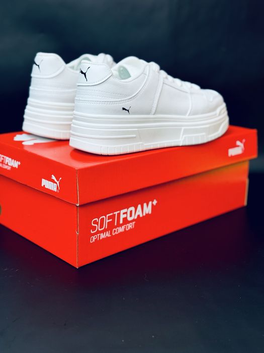 Кожаные кроссовки Пума белые женские / кросівки білі Puma жіночі