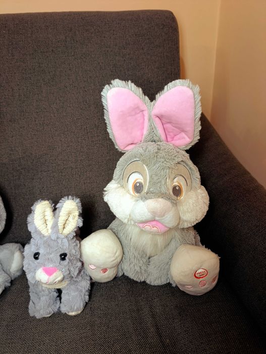 Кролики, зайчики м'які іграшки