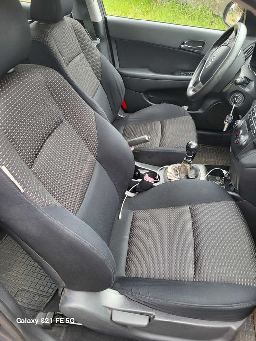 Надам авто в прокат/доставку/особистих цілей