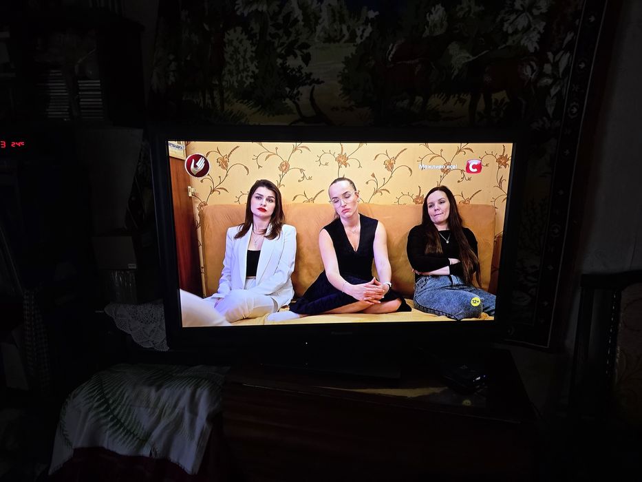Panasonic TX-PR42ST30
