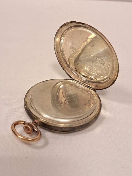 Relógio de bolso antigo