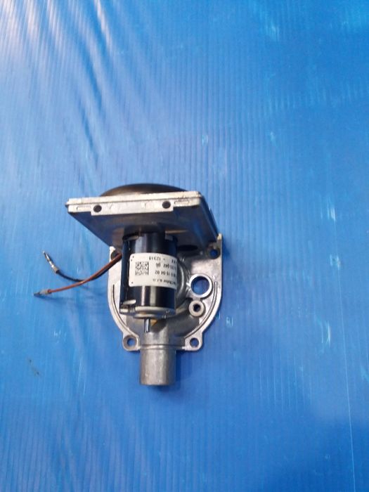 Нагнетатель воздуха Eberspaecher Hydronic .